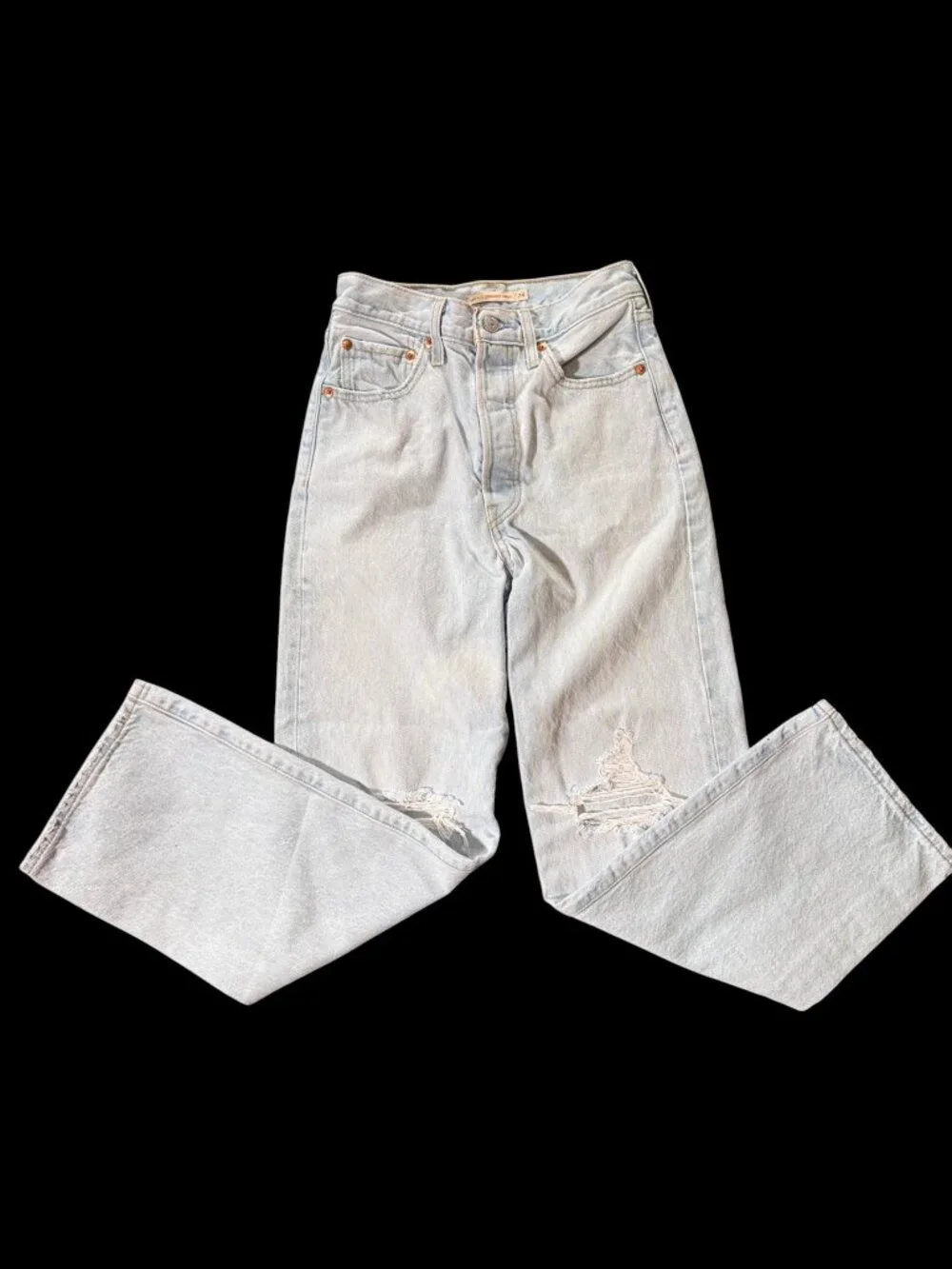 Levi’s Premium Ribcage Straight Ankle Distressed Jeans - 24 - Picture 2 of 9